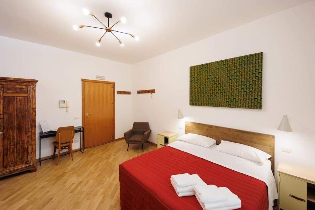 Apartment Dante For Group And Family By Houseinnaples