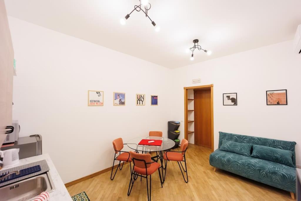 Apartment Dante For Group And Family By Houseinnaples Naples