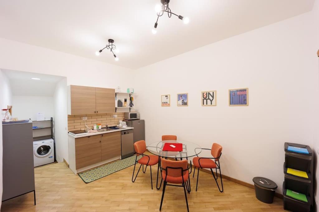 Dante For Group And Family By Houseinnaples *