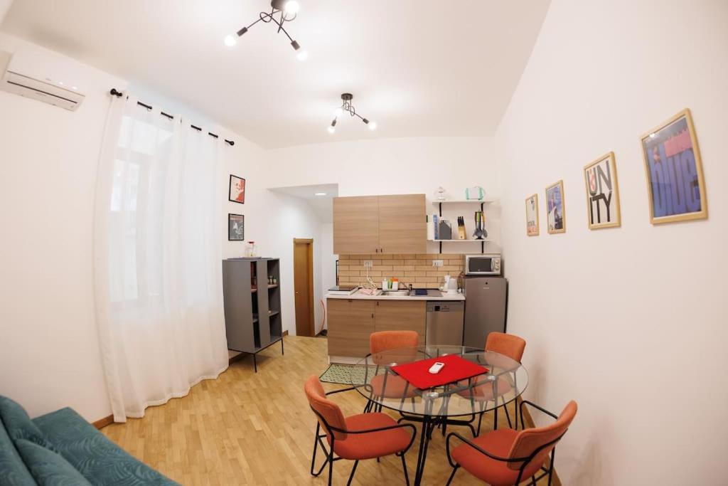 Dante For Group And Family By Houseinnaples Apartment Naples
