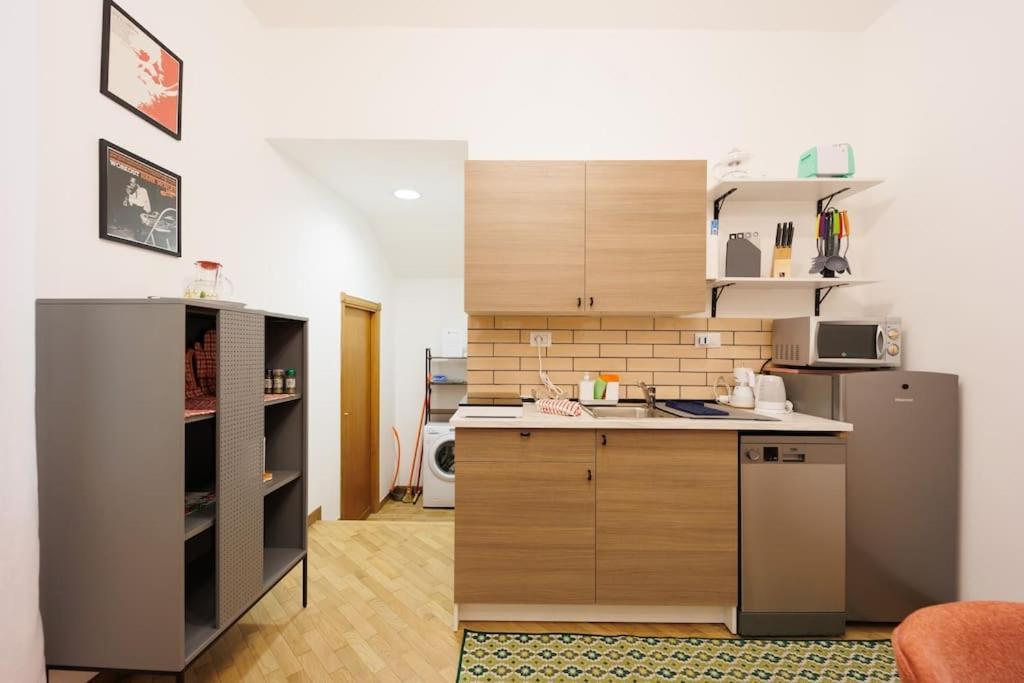 Dante For Group And Family By Houseinnaples Naples