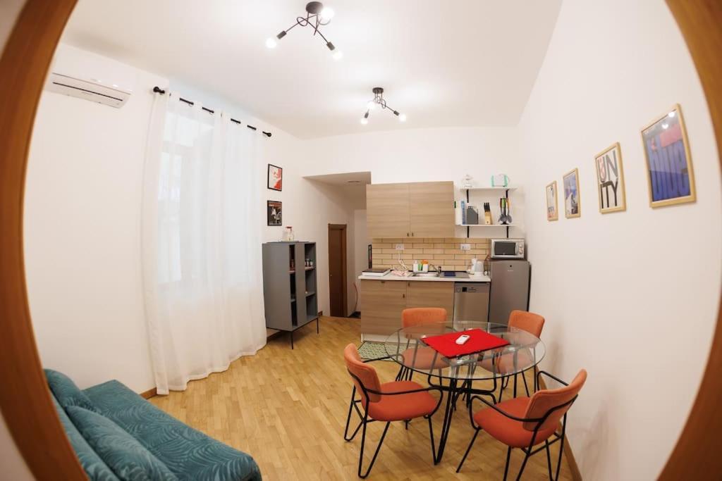 Dante For Group And Family By Houseinnaples Apartment